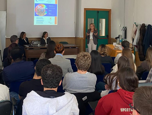 Progetti di Ricerca <br> ad hoc